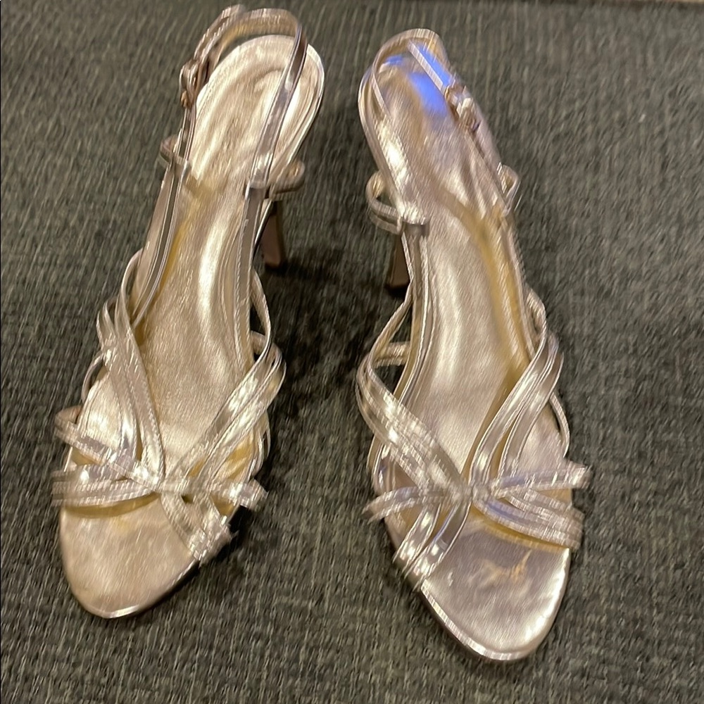 Sfera Gold Strappy Sandals (sz 39)